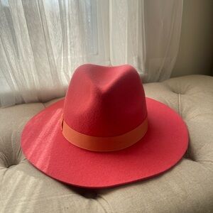 Lack of Color Peach Salmon Tone Fedora size small